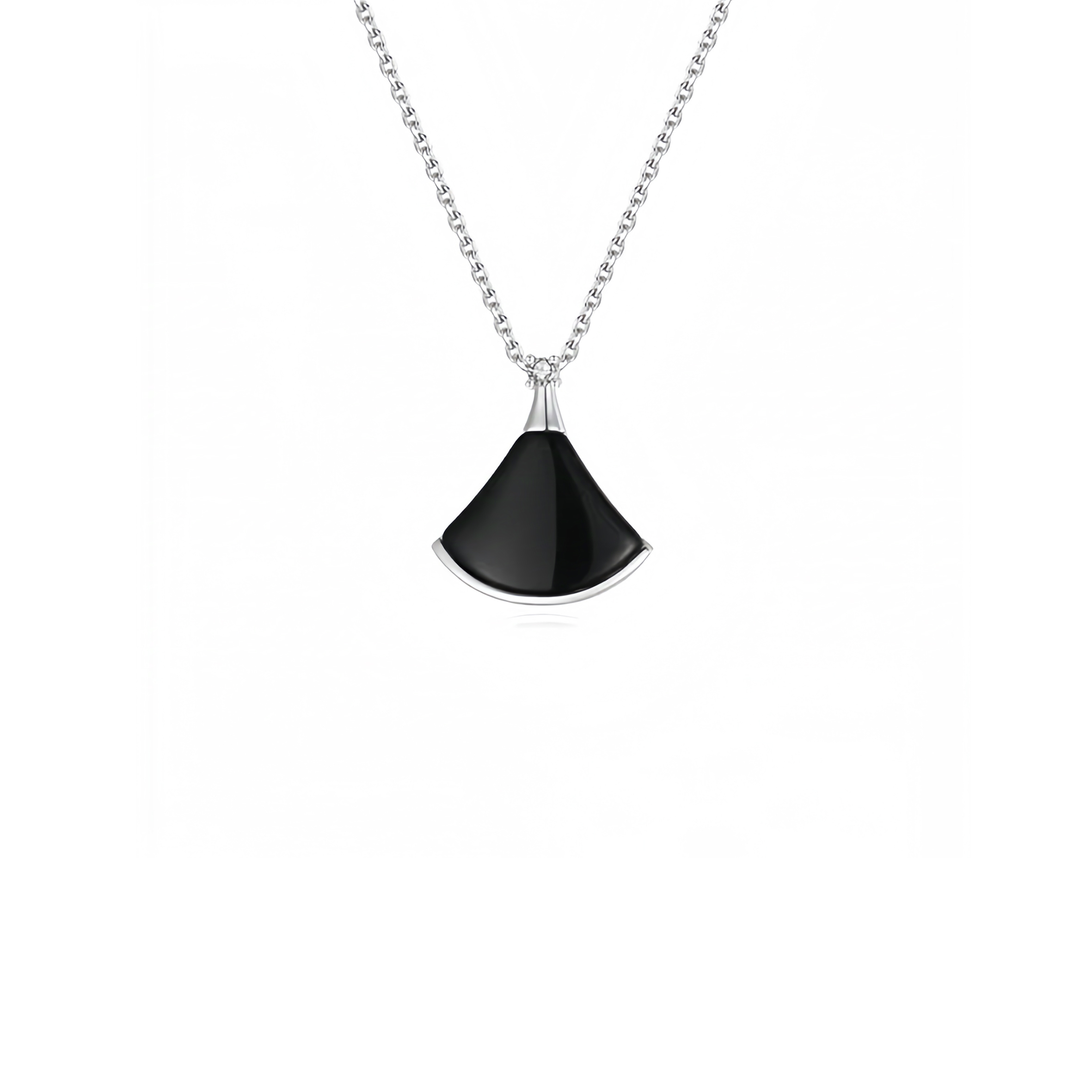 BVLGARI DIVAS’ DREAM NECKLACE